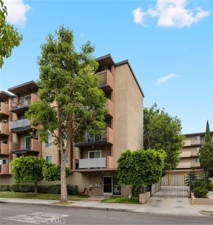 $380,000 | 460 Golden Avenue, Unit 434, Long Beach, CA 90802