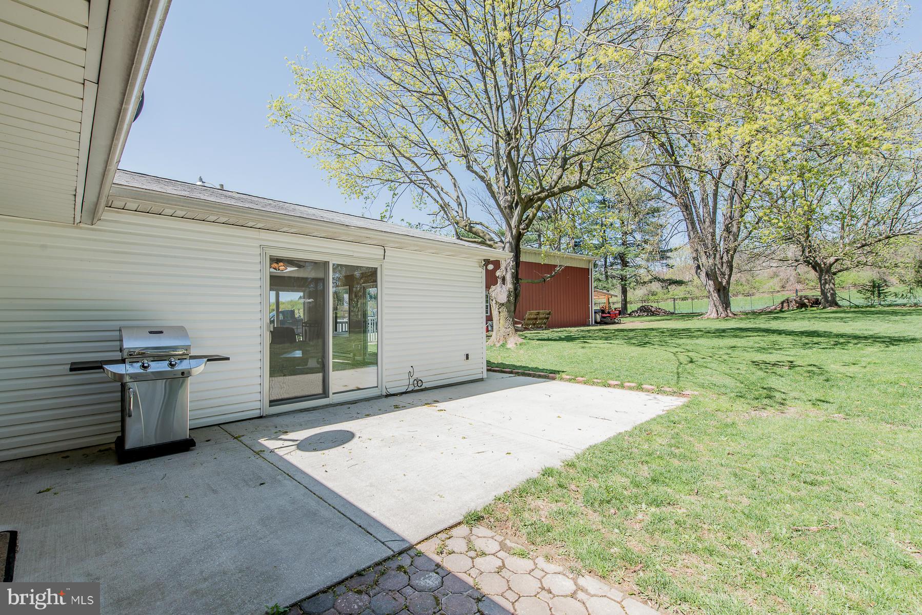 4542 Wentz Road Manchester, MD 21102 - Photo 29 of 30 Patio