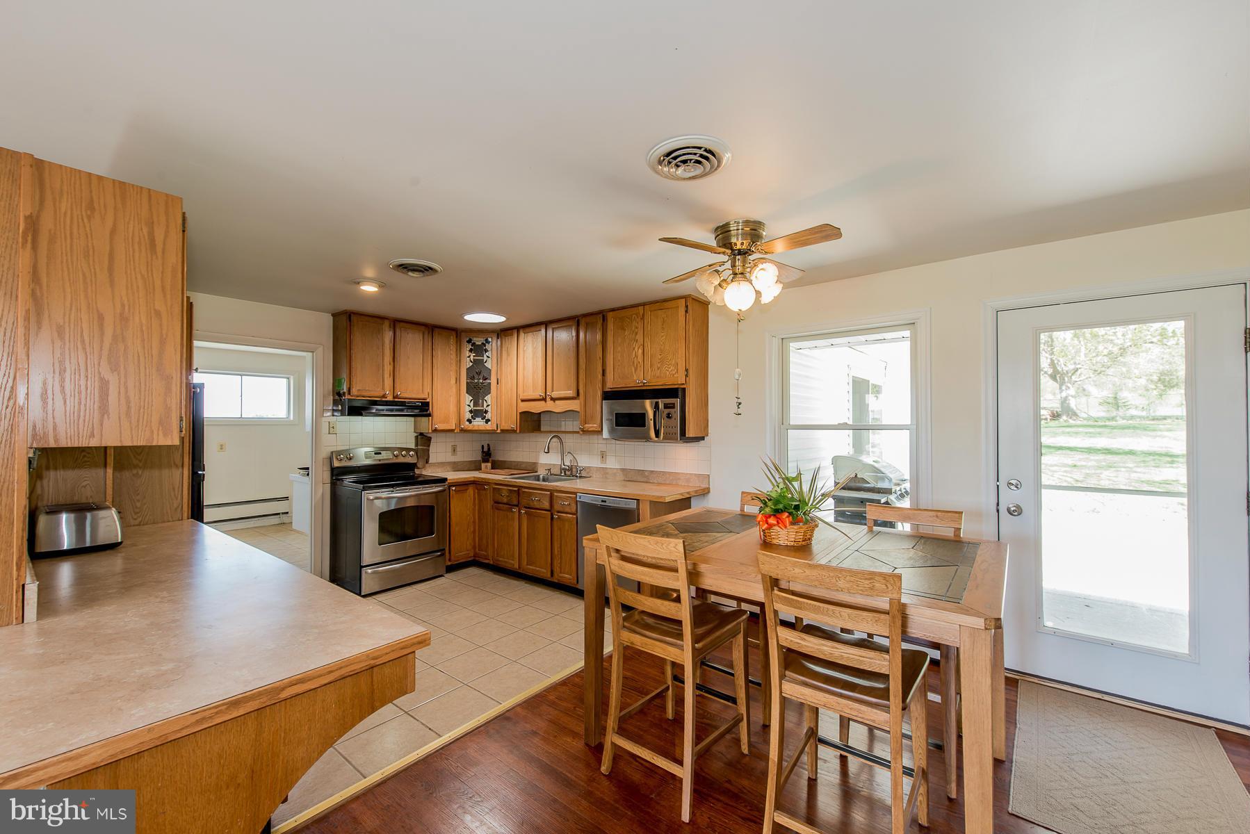 4542 Wentz Road Manchester, MD 21102 - Photo 8 of 30 Kitchen