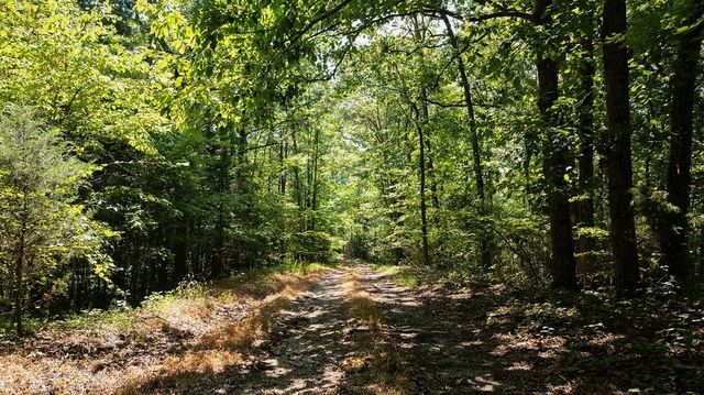 $425,000 | 1142 Poss Road, Smithville, TN 37166