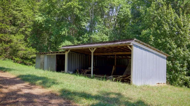 $425,000 | 1142 Poss Road, Smithville, TN 37166