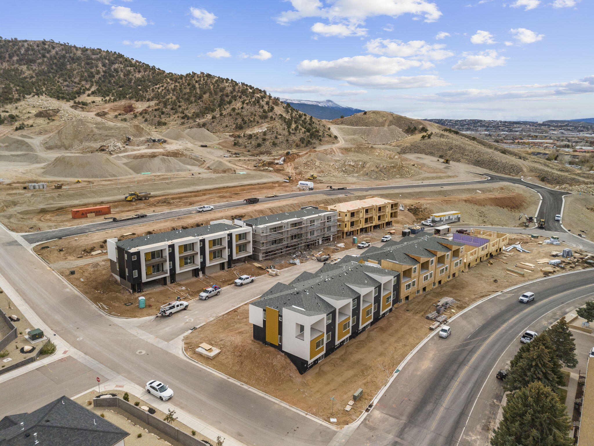 432 East Fiddlers Canyon Road, Unit 122 Cedar City, UT 84721 - Photo 46 of 48 76-web-or-mls-DJI_20251117161014_0280_D