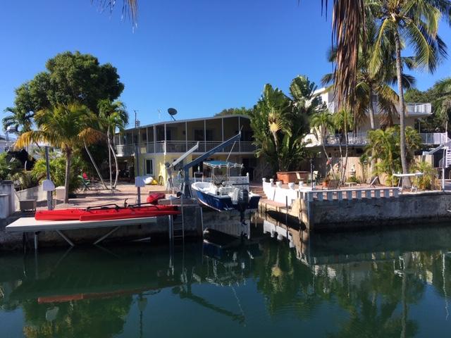 1119 Heron Road Key Largo, FL 33037 - Photo 2 of 30 Dave & from across canal