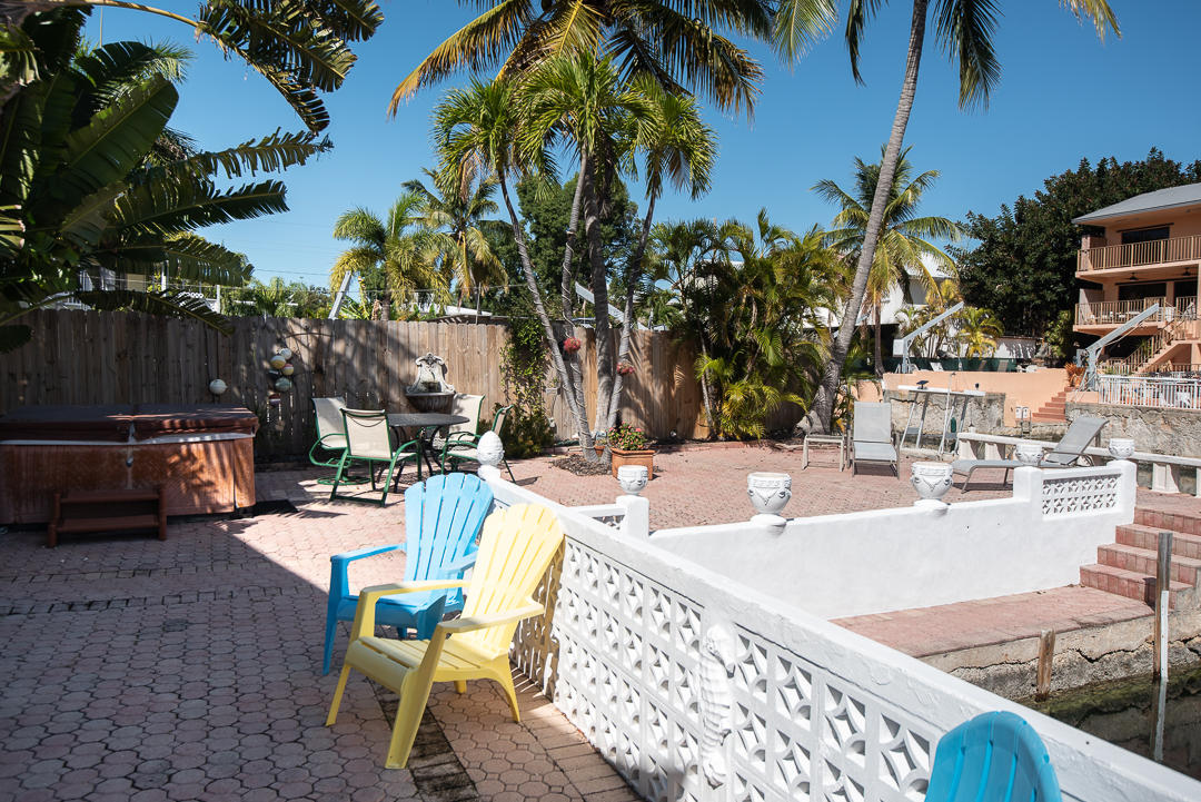 1119 Heron Road Key Largo, FL 33037 - Photo 25 of 30 Outside area