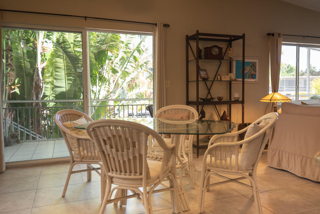 1119 Heron Road Key Largo, FL 33037 - Photo 7 of 30 Dining area