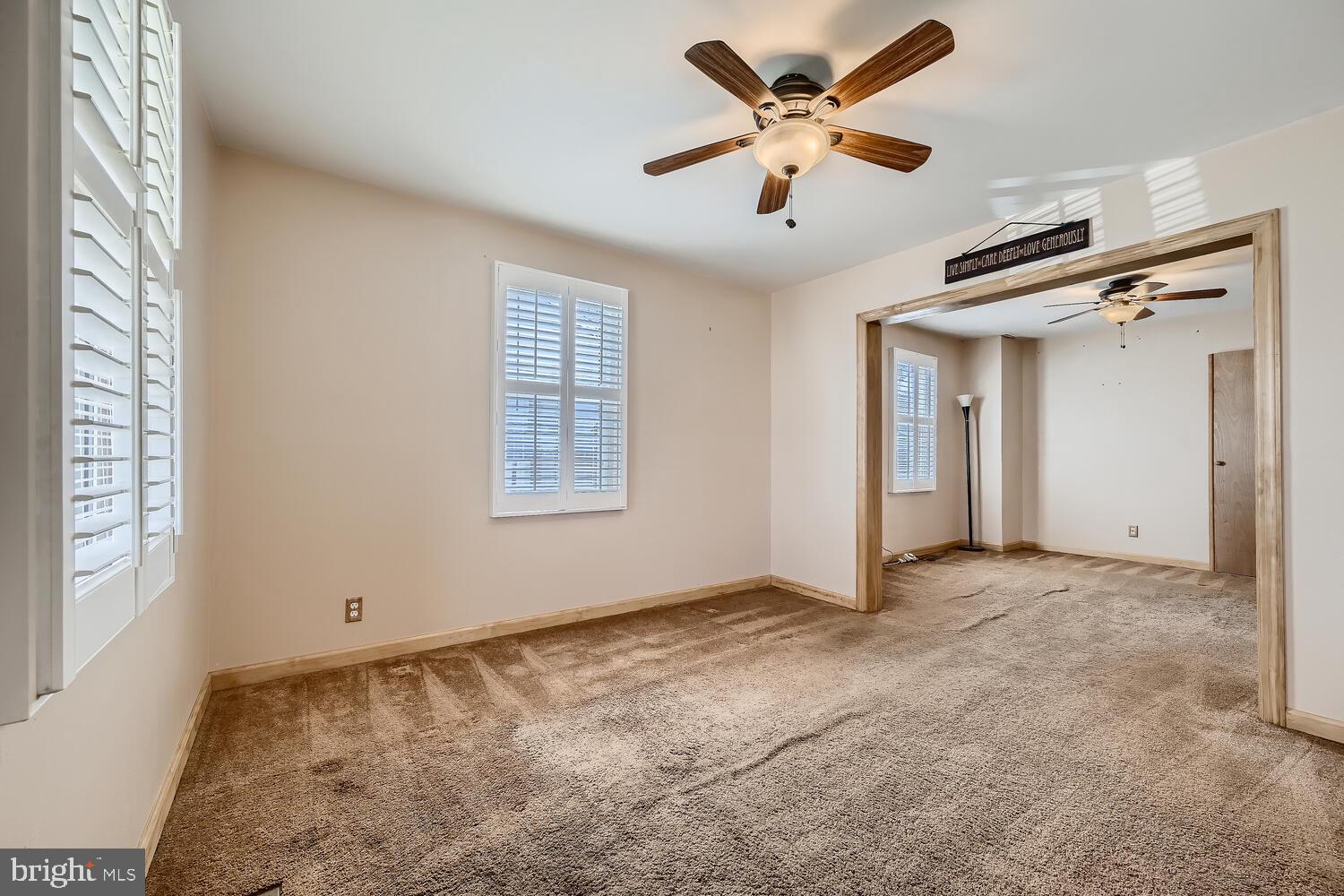 369 Townsend Road Essex, MD 21221 - Photo 6 of 27