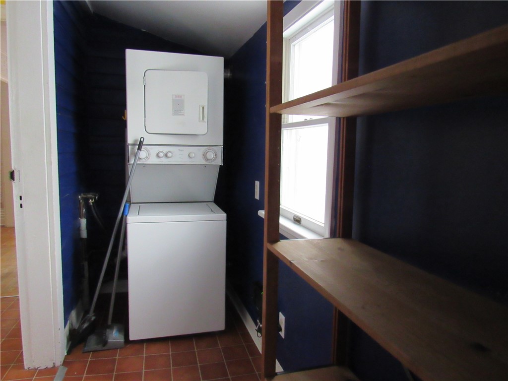 180 Milburn Street Rochester, NY 14607 - Photo 19 of 39 Back Porch w/ Laundry Set Up