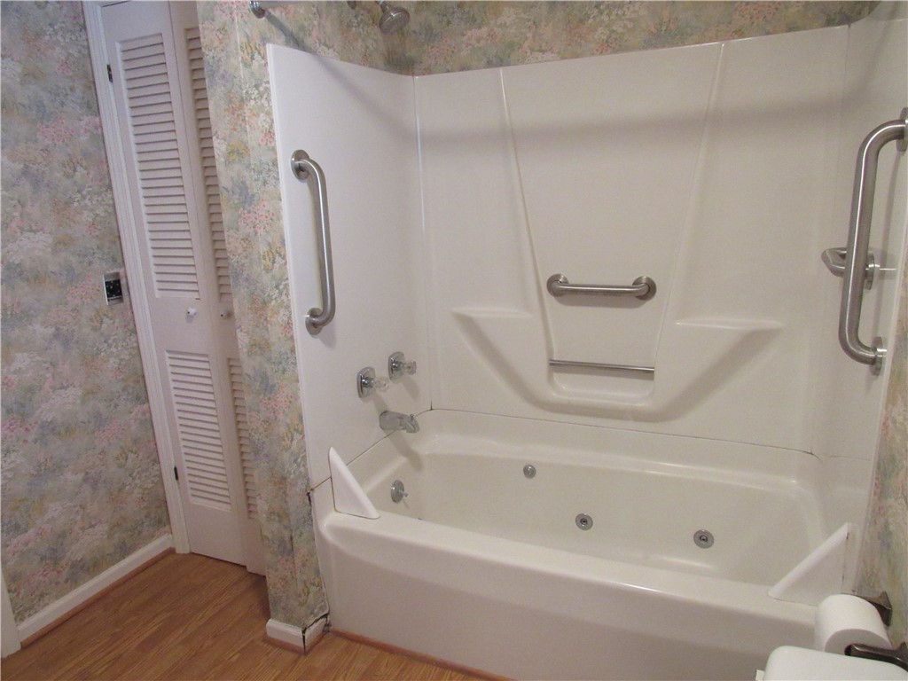 180 Milburn Street Rochester, NY 14607 - Photo 23 of 39