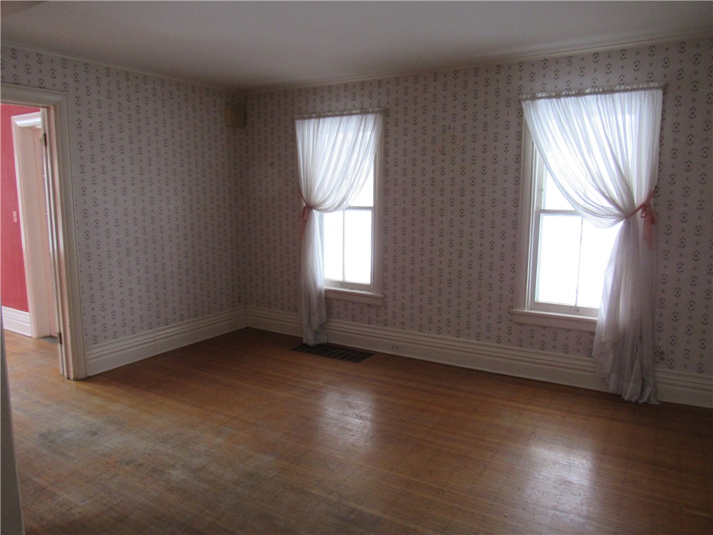 180 Milburn Street Rochester, NY 14607 - Photo 8 of 39 Dining Room