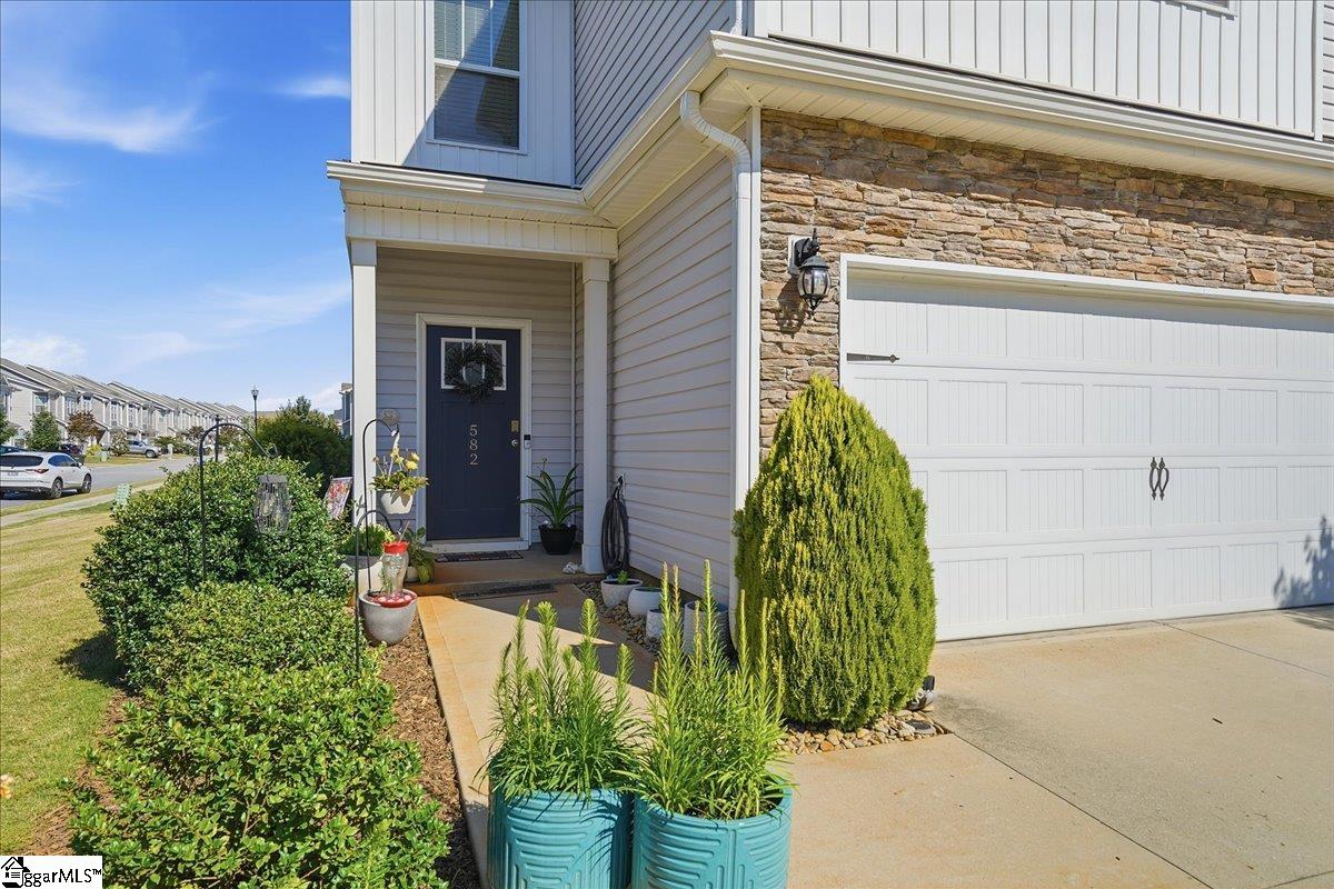 582 Yellow Fox Road Greer, SC 29650 - Photo 27 of 37