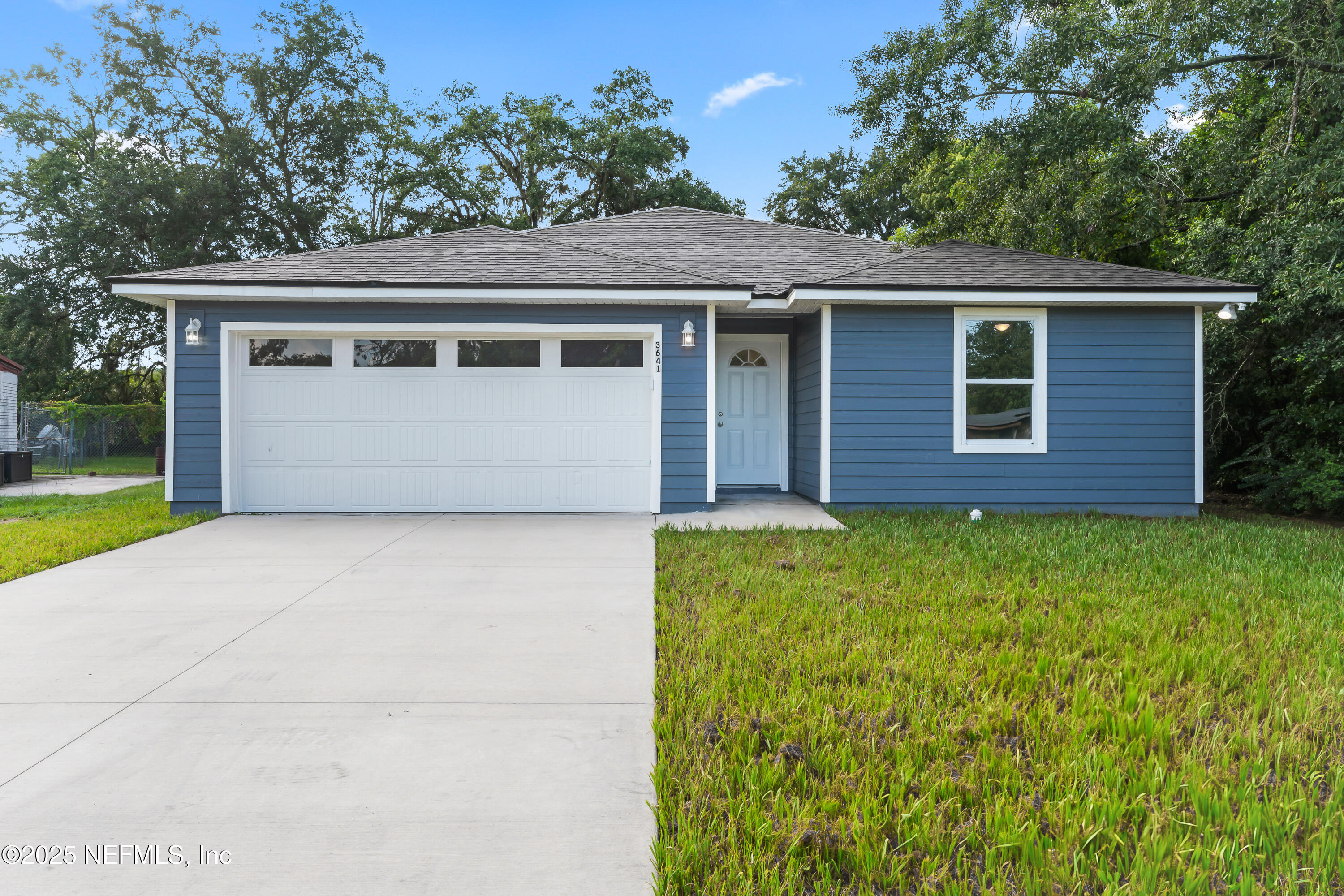 3641 Ardisia Road Jacksonville, FL 32209 - Photo 1 of 24 Front of House