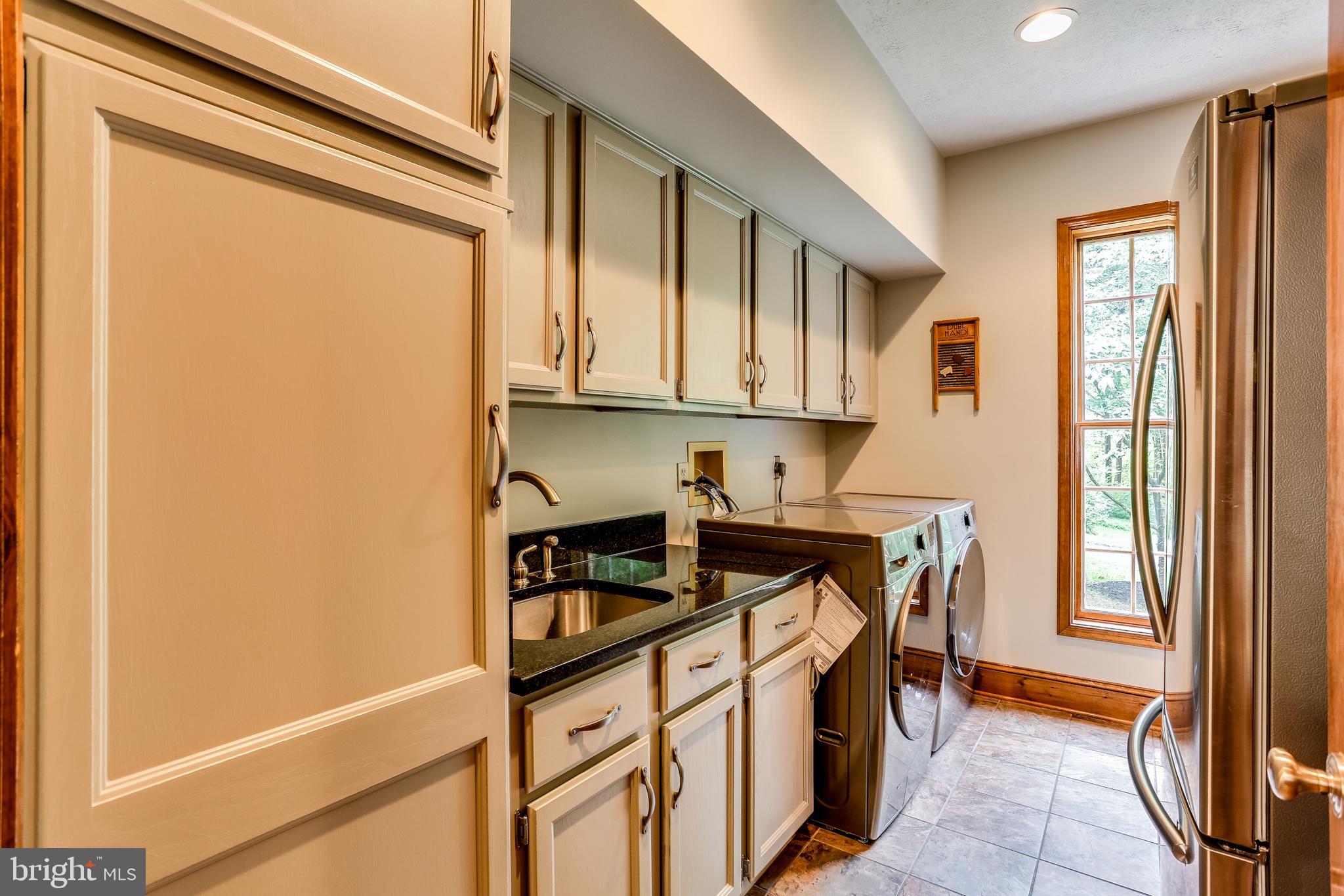 12605 Knoll Road Mount Airy, MD 21771 - Photo 21 of 58 Separate laundry room w/extra fridge and pantry