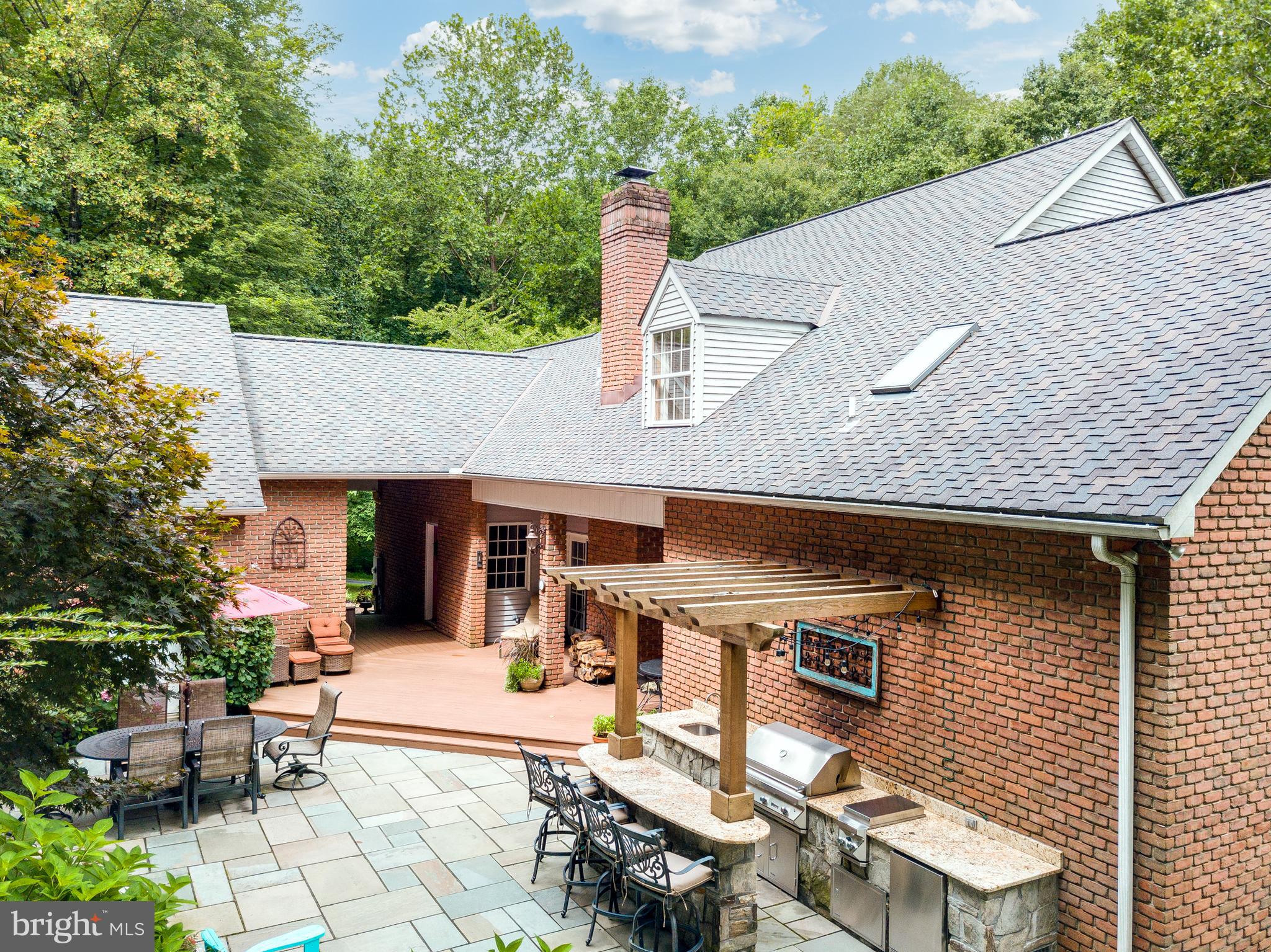12605 Knoll Road Mount Airy, MD 21771 - Photo 46 of 58 Welcome to your outdoor oasis