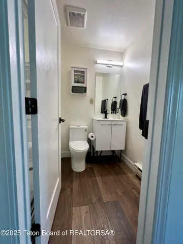 $340,000 | 220 Homestead Drive, Unit 203, Victor, ID 83455