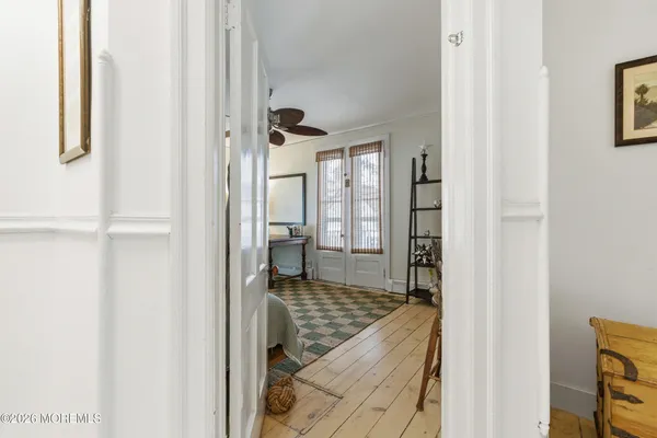 a street sign on a street in front of building