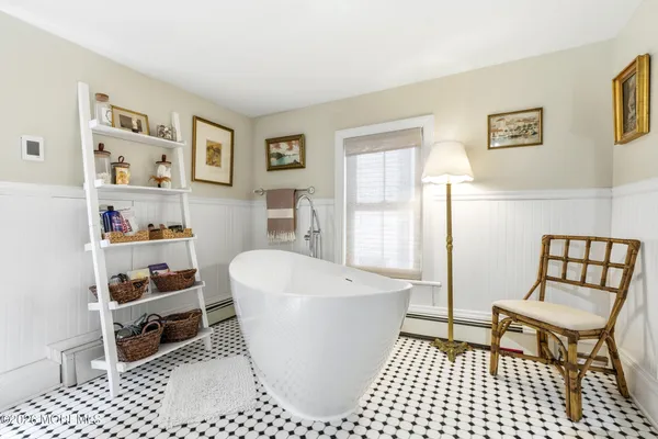 $4,650 | 74 Mt Hermon Way, Ocean Grove, NJ 07756