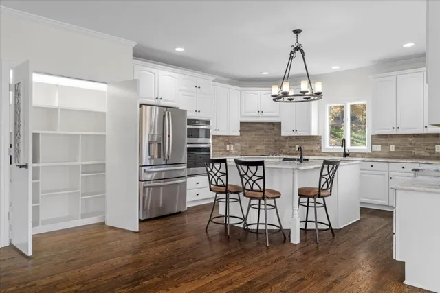 $875,000 | 4814 Mirror Lake Drive, Powder Springs, GA 30127