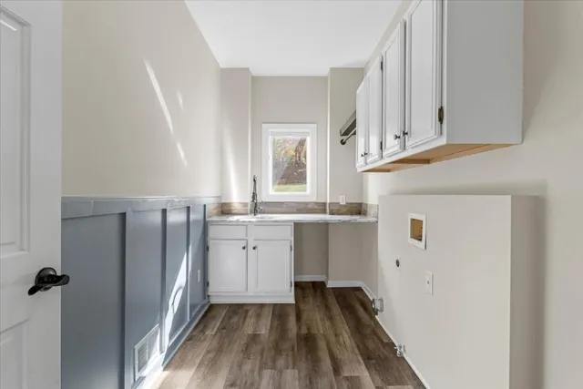 $875,000 | 4814 Mirror Lake Drive, Powder Springs, GA 30127