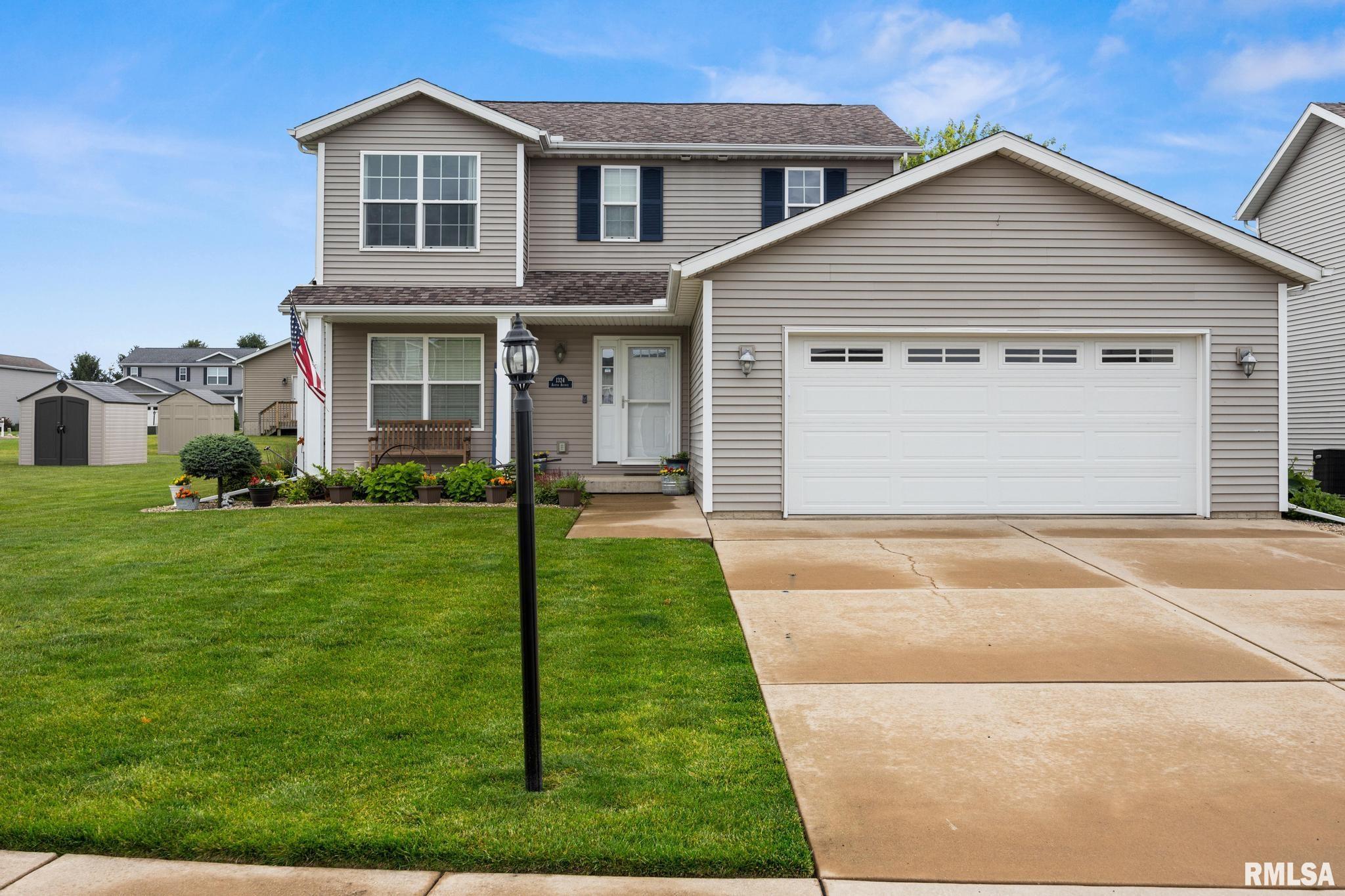1324 Austin Avenue Washington, IL 61571 - Photo 3 of 42 Gallery Image 3