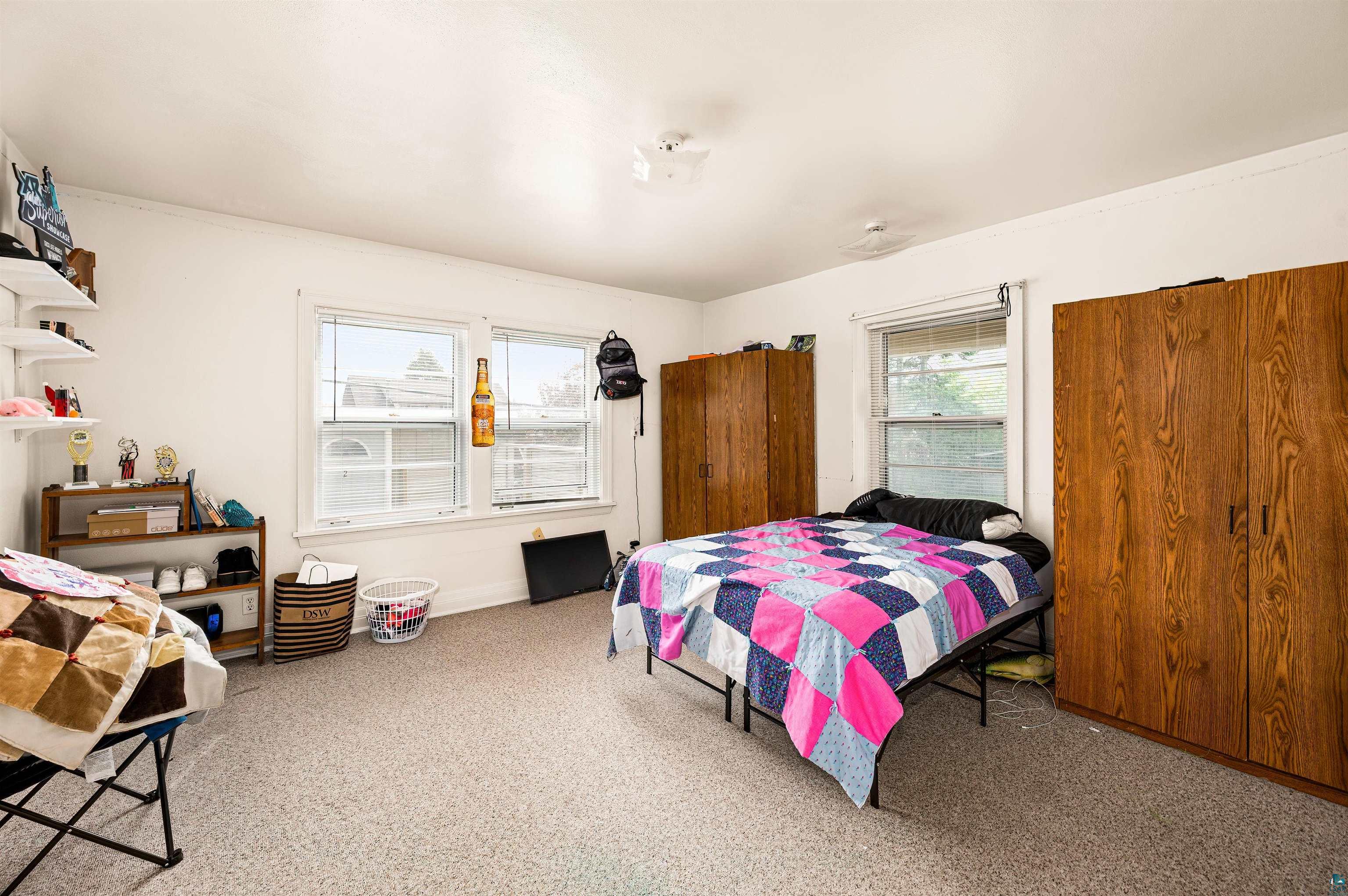7 Riverside Drive Duluth, MN 55808 - Photo 14 of 26 unit 2 second bedroom with bathroom