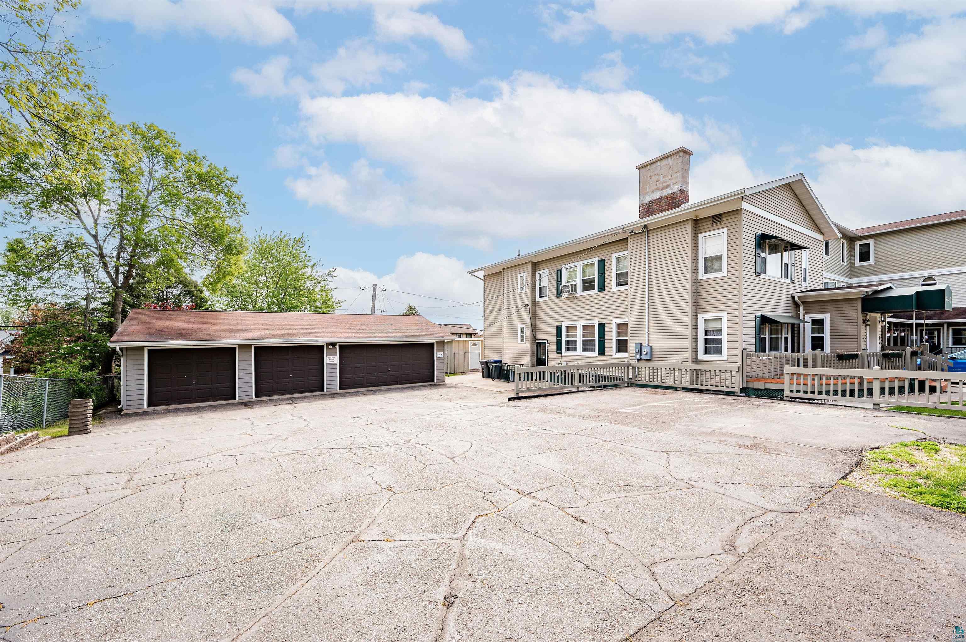 7 Riverside Drive Duluth, MN 55808 - Photo 21 of 26 Gallery Image 21
