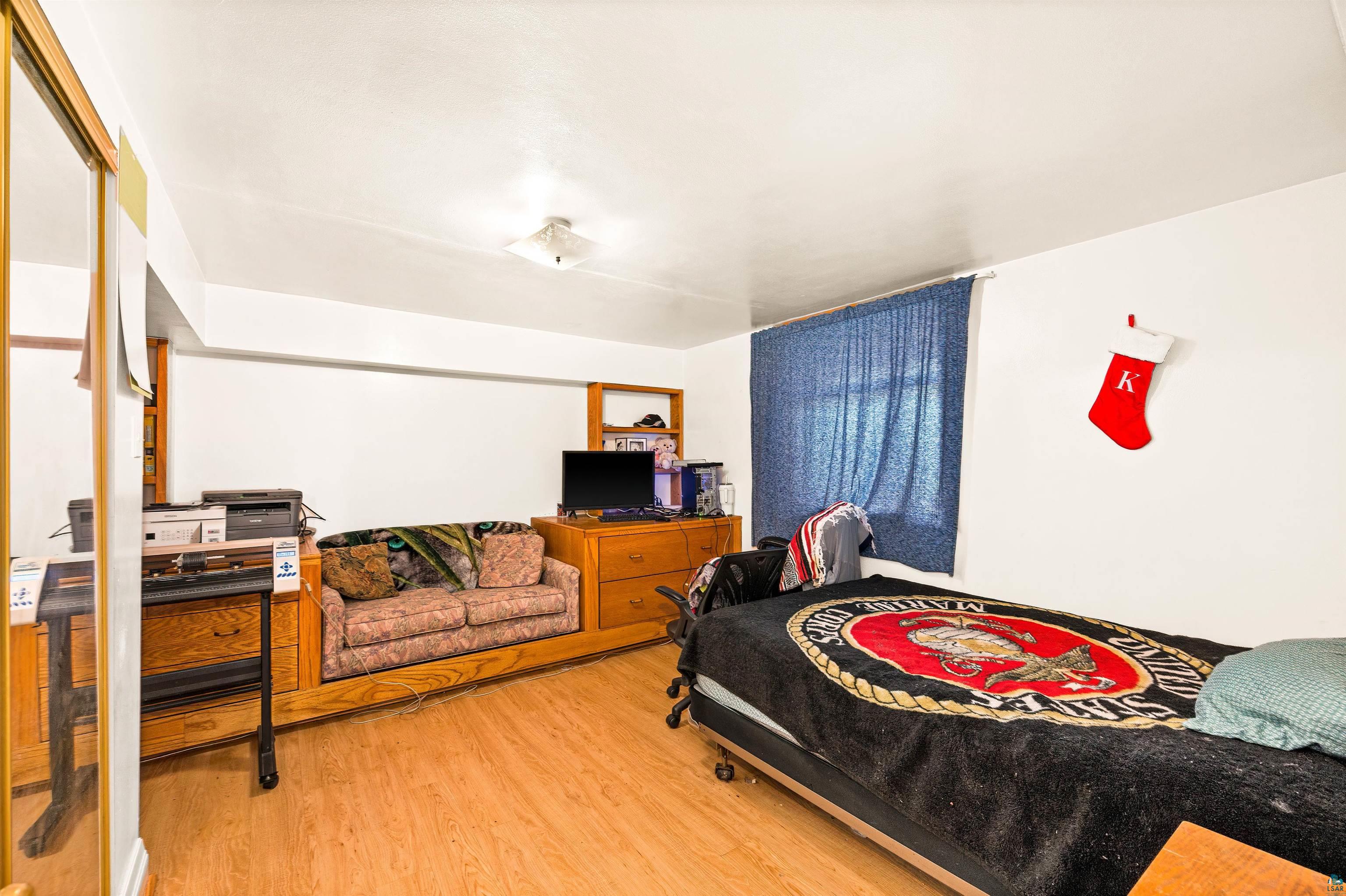 7 Riverside Drive Duluth, MN 55808 - Photo 5 of 26 Unit 1 Bedroom 2