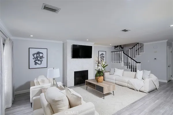 $1,029,000 | 395 Mariposa Avenue, Unit C, Sierra Madre, CA 91024
