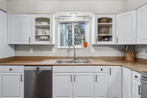 $779,000 | 7636 South Eaton Way, Littleton, CO 80128