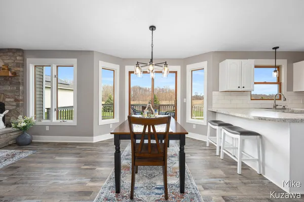 $450,000 | 12162 56th Avenue, Allendale, MI 49401