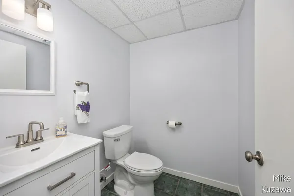 $450,000 | 12162 56th Avenue, Allendale, MI 49401