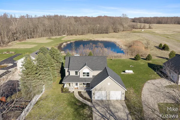 $450,000 | 12162 56th Avenue, Allendale, MI 49401