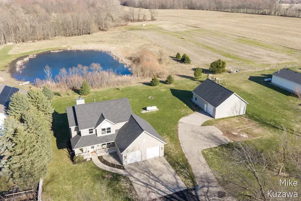 $450,000 | 12162 56th Avenue, Allendale, MI 49401