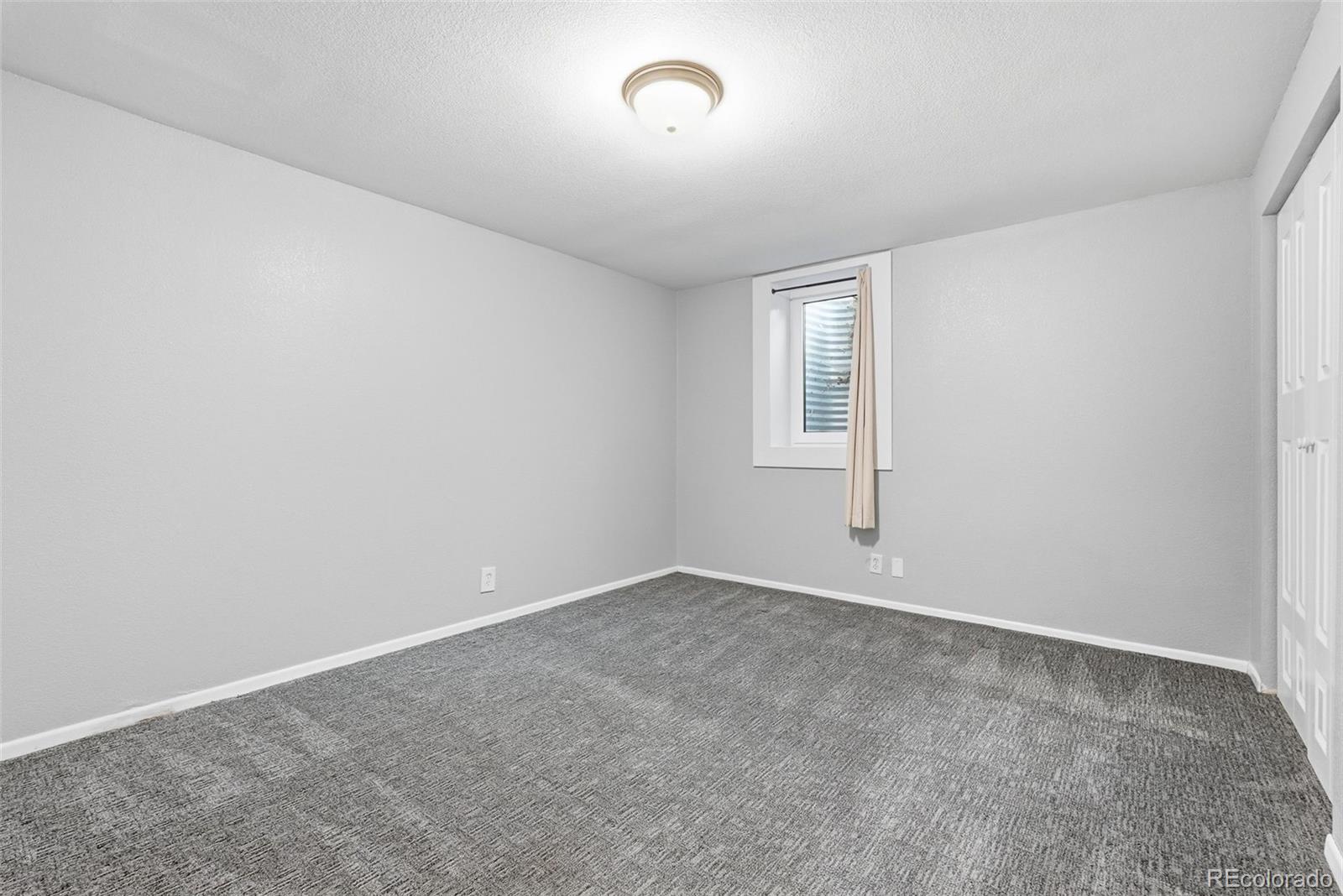 3564 Magnolia Street Denver, CO 80207 - Photo 20 of 33