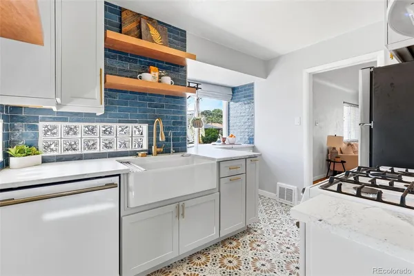 $535,000 | 3564 Magnolia Street, Denver, CO 80207