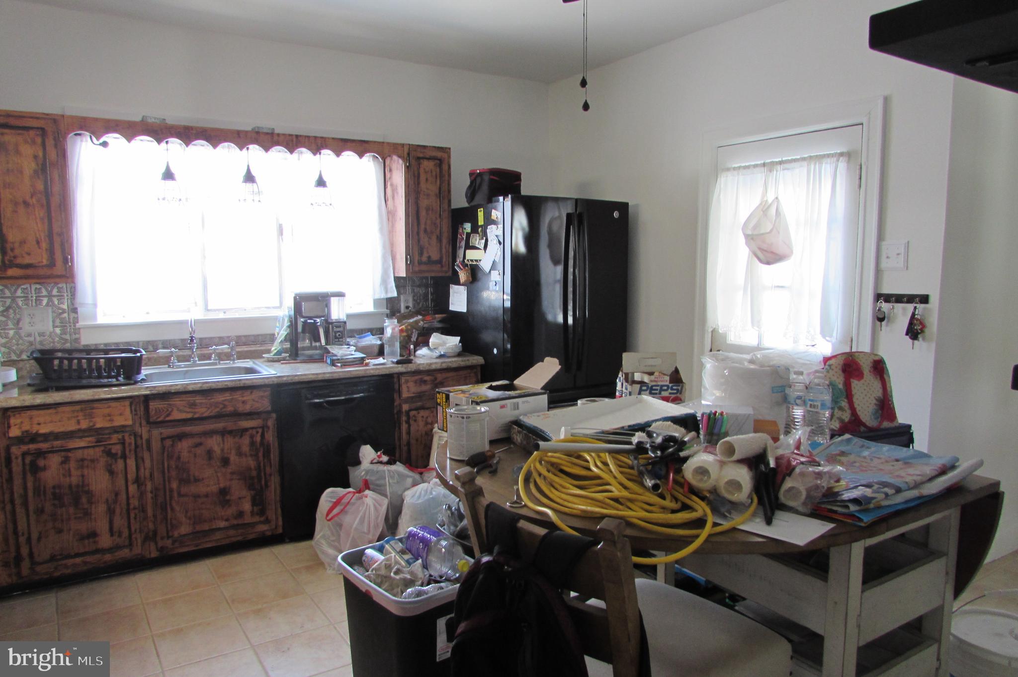 412 South Potomac Street Waynesboro, PA 17268 - Photo 2 of 46