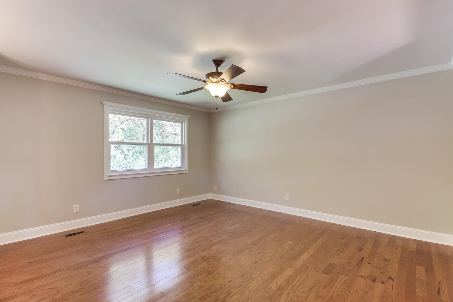7109 Moses Road Hixson, TN 37343 - Photo 3 of 31 7109_Moses_Rd_11