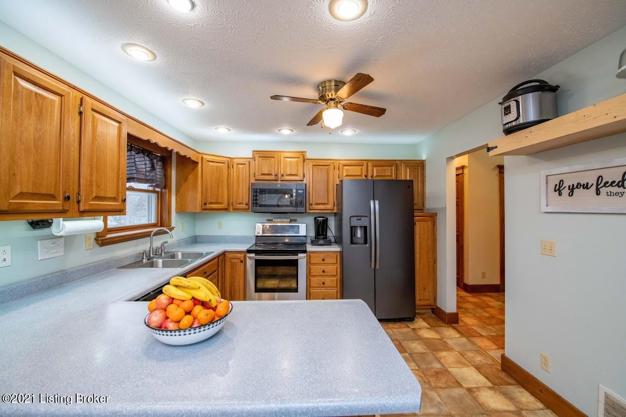 1475 East Millerstown Road Upton, KY 42784 - Photo 23 of 44 1475 East Miller Road-26
