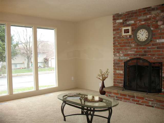 303 North Hodges Road Greenacres, WA 99016 - Photo 2 of 9 Gallery Image 2