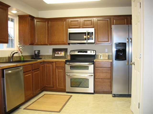 303 North Hodges Road Greenacres, WA 99016 - Photo 4 of 9 Gallery Image 4