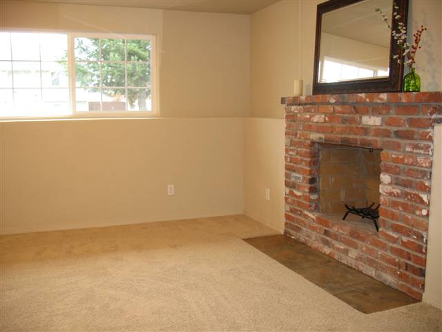 303 North Hodges Road Greenacres, WA 99016 - Photo 6 of 9 Gallery Image 6