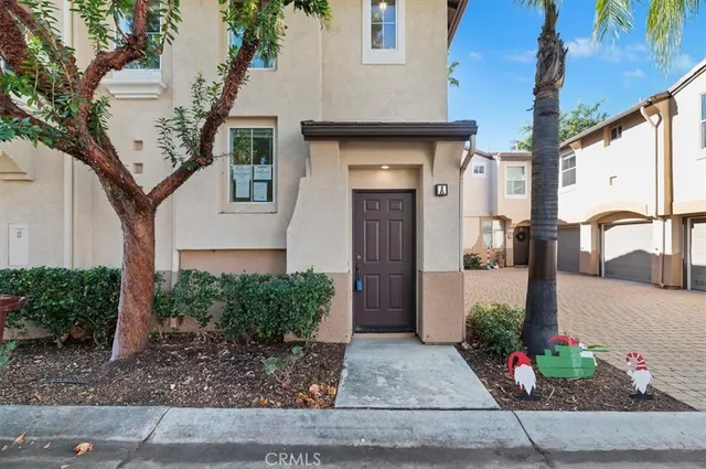 $389,900 | 30345 Buccaneer, Unit A, Murrieta, CA 92563