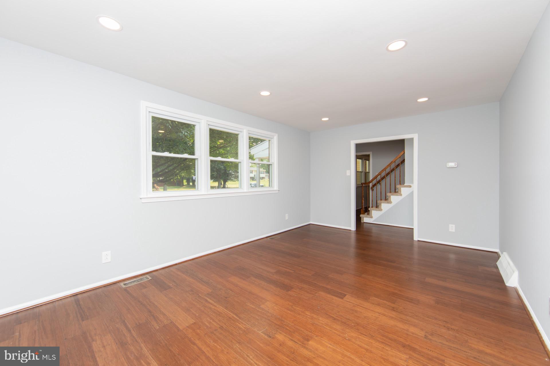 431 Cedar Lane Mickleton, NJ 08056 - Photo 8 of 49 Gallery Image 8