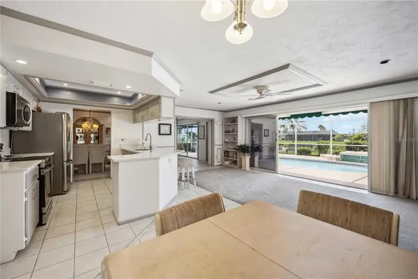 $475,000 | 965 East Gondola Drive, Venice, FL 34293