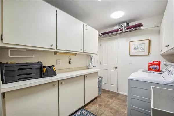 $475,000 | 965 East Gondola Drive, Venice, FL 34293