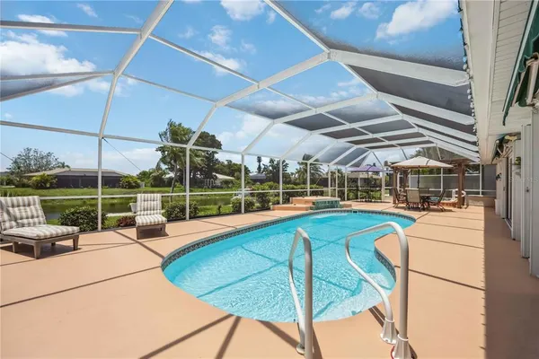 $475,000 | 965 East Gondola Drive, Venice, FL 34293