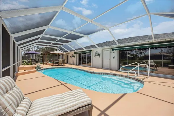 $475,000 | 965 East Gondola Drive, Venice, FL 34293
