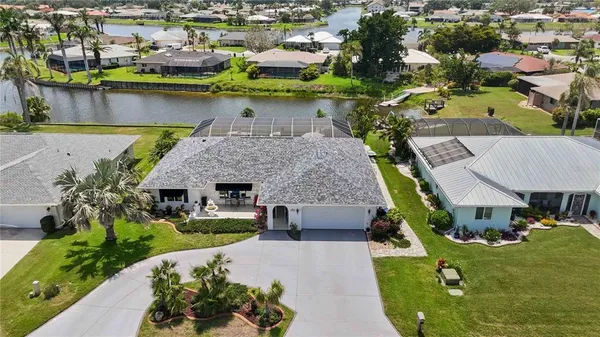 $475,000 | 965 East Gondola Drive, Venice, FL 34293