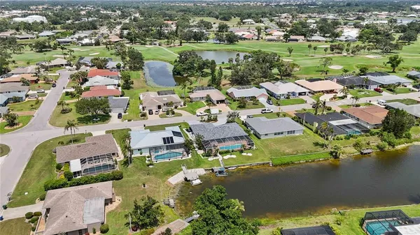 $475,000 | 965 East Gondola Drive, Venice, FL 34293