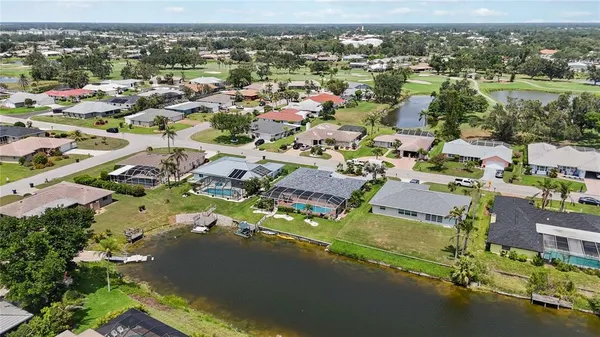 $475,000 | 965 East Gondola Drive, Venice, FL 34293