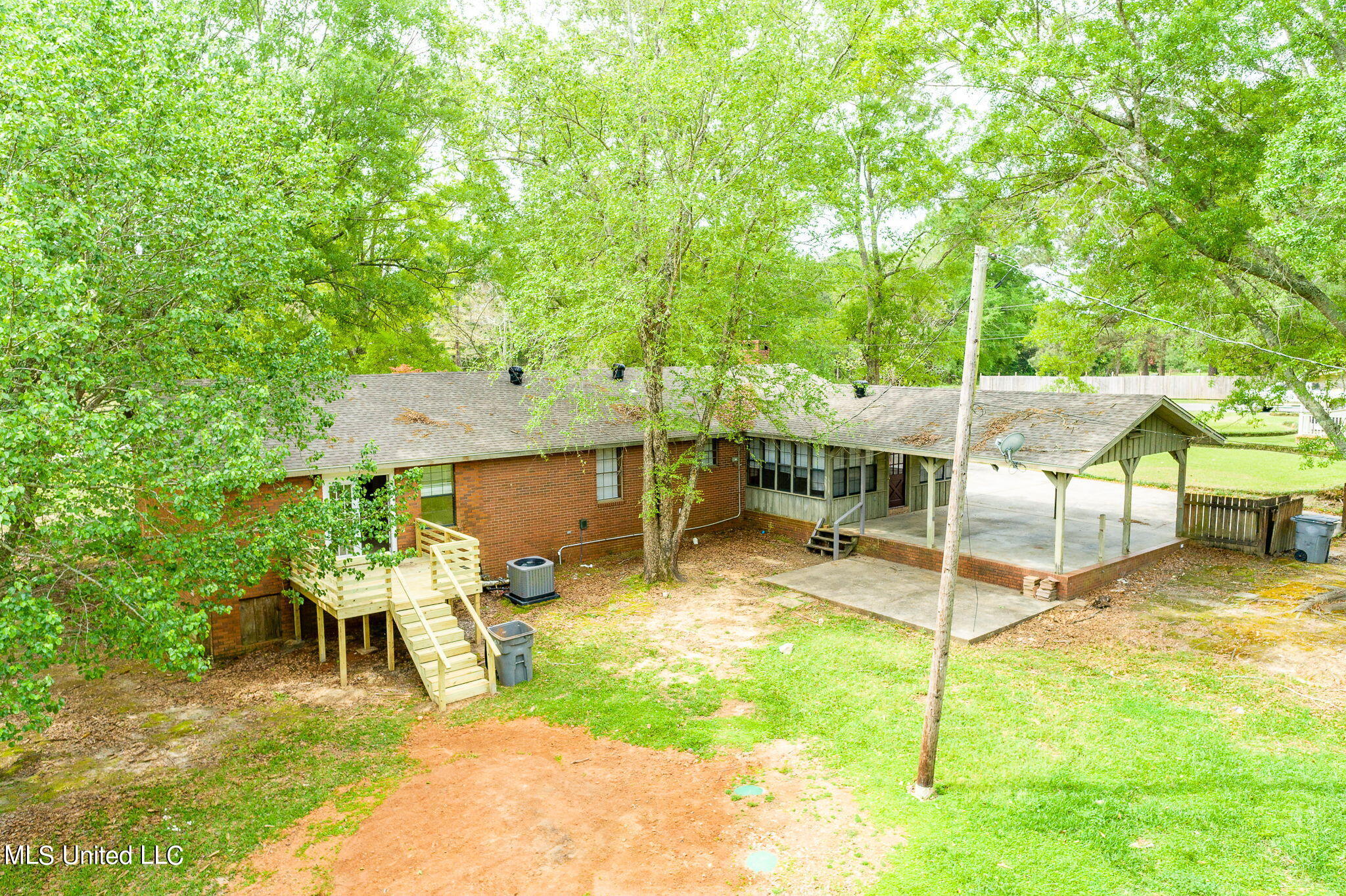 258 T Smith Road Hattiesburg, MS 39401 - Photo 5 of 41 Back View